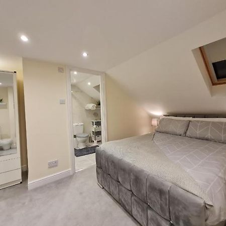 Double Room In Shared Flat London Kültér fotó
